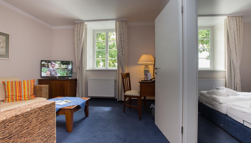 Hotel Badehaus Goor Putbus Exterior photo